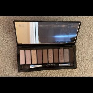 Merle Norman eye palette